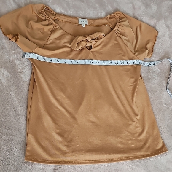 Freego Tan Blouse Size M - Picture 6 of 7